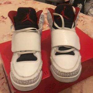 Jordan Son of Mars Size 6.5 boys